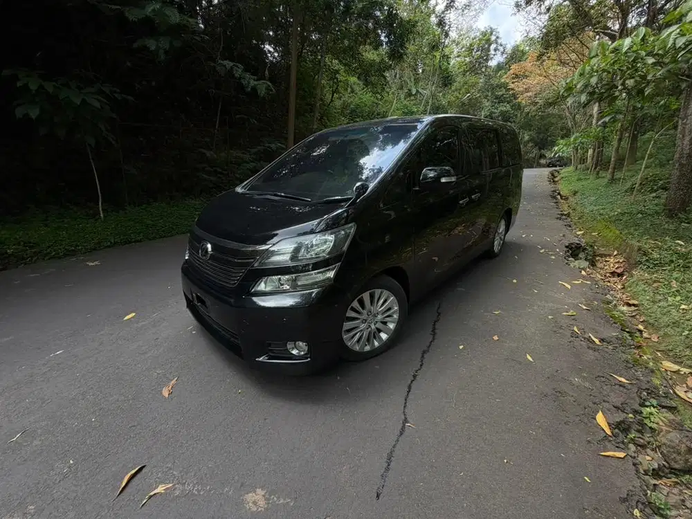 Vellfire 2014 CBU Hitam