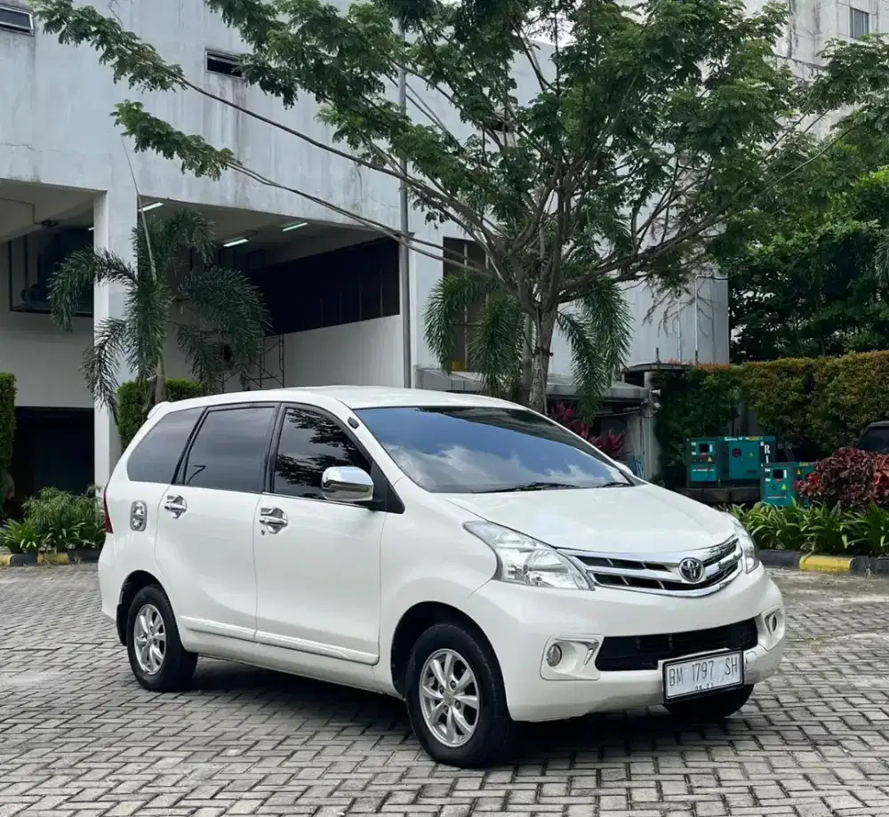 MOBIL AVANZA MURAH GANTENG LAGI ABANGKU!!