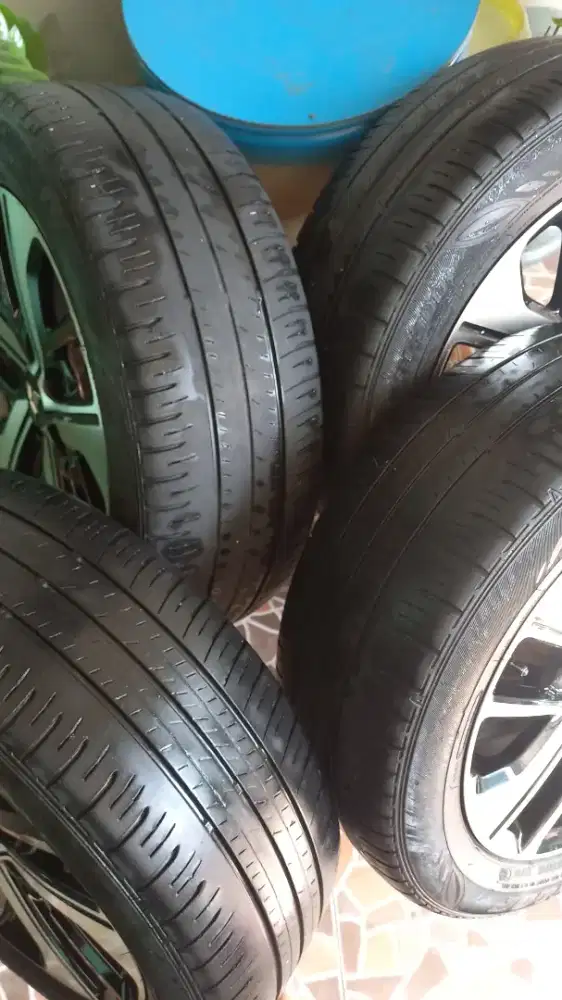 Ban R 16 Dunlop Enasave 225/55