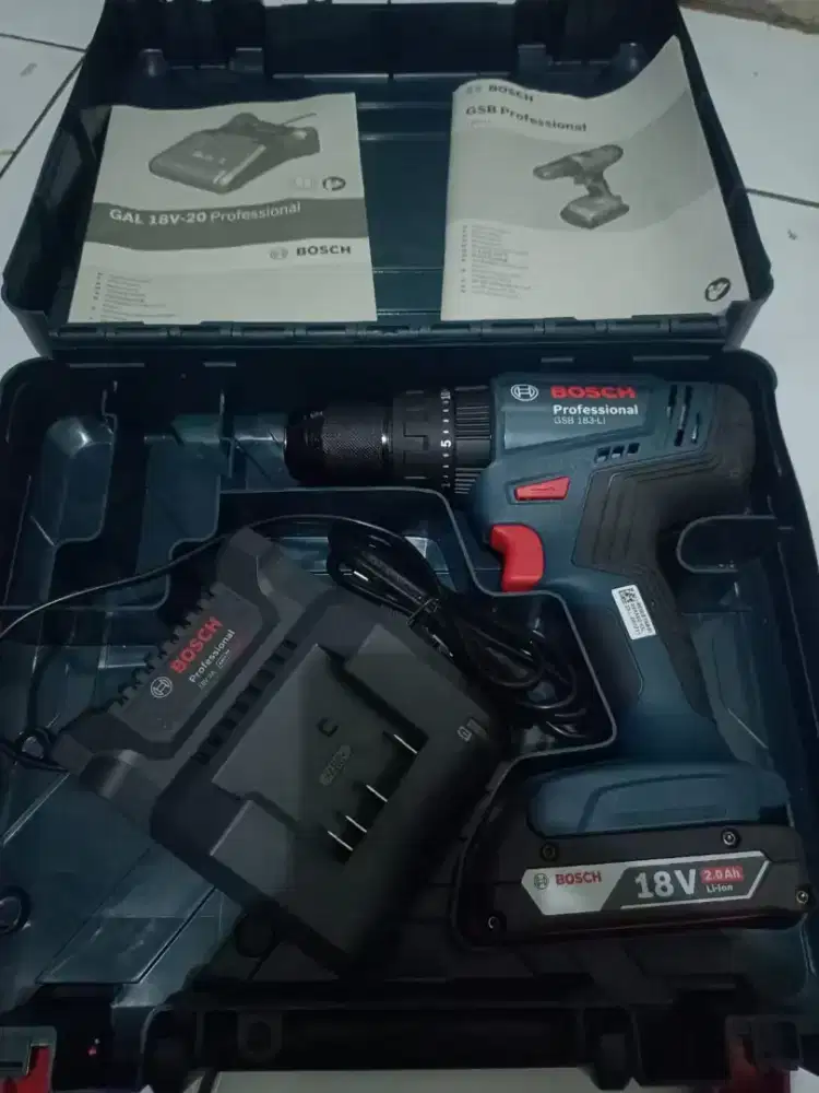 Mesin bor cordless Bosch GSB 183li