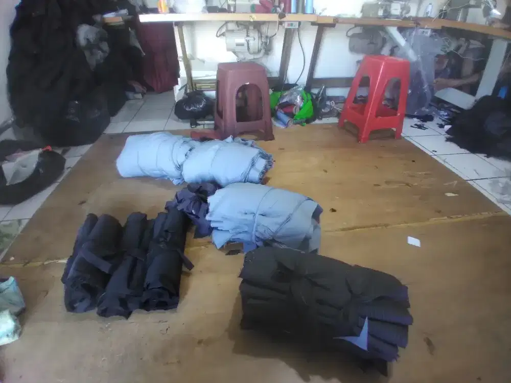 Dibutuhkan segeran penjahit wanita