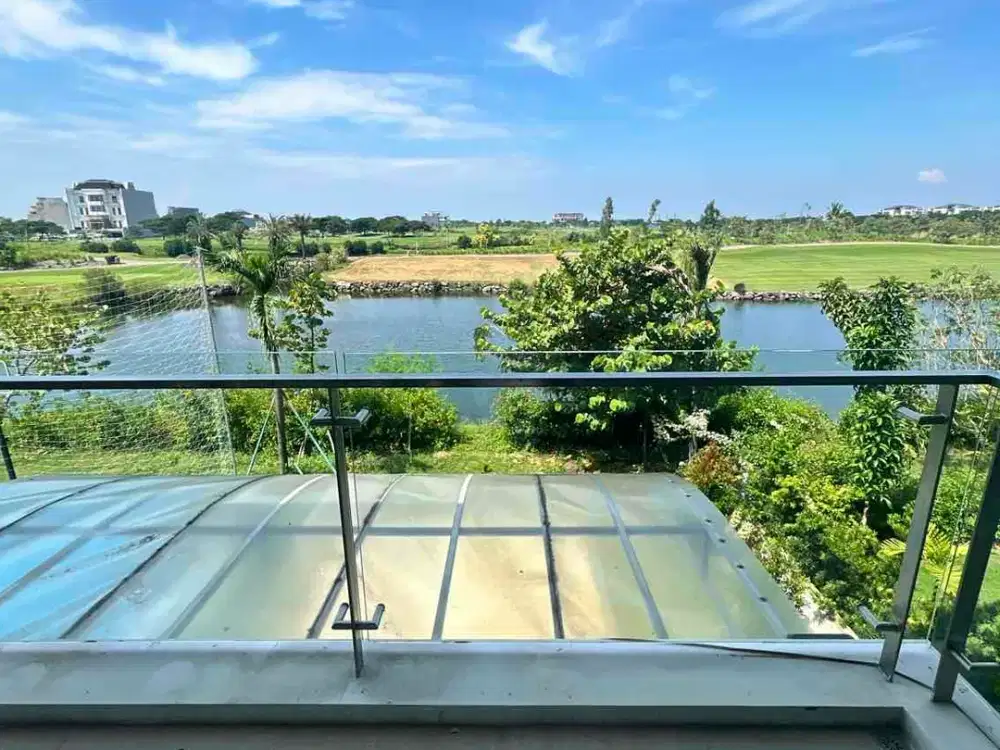 Disewakan Rumah Golf island view lapangan golf