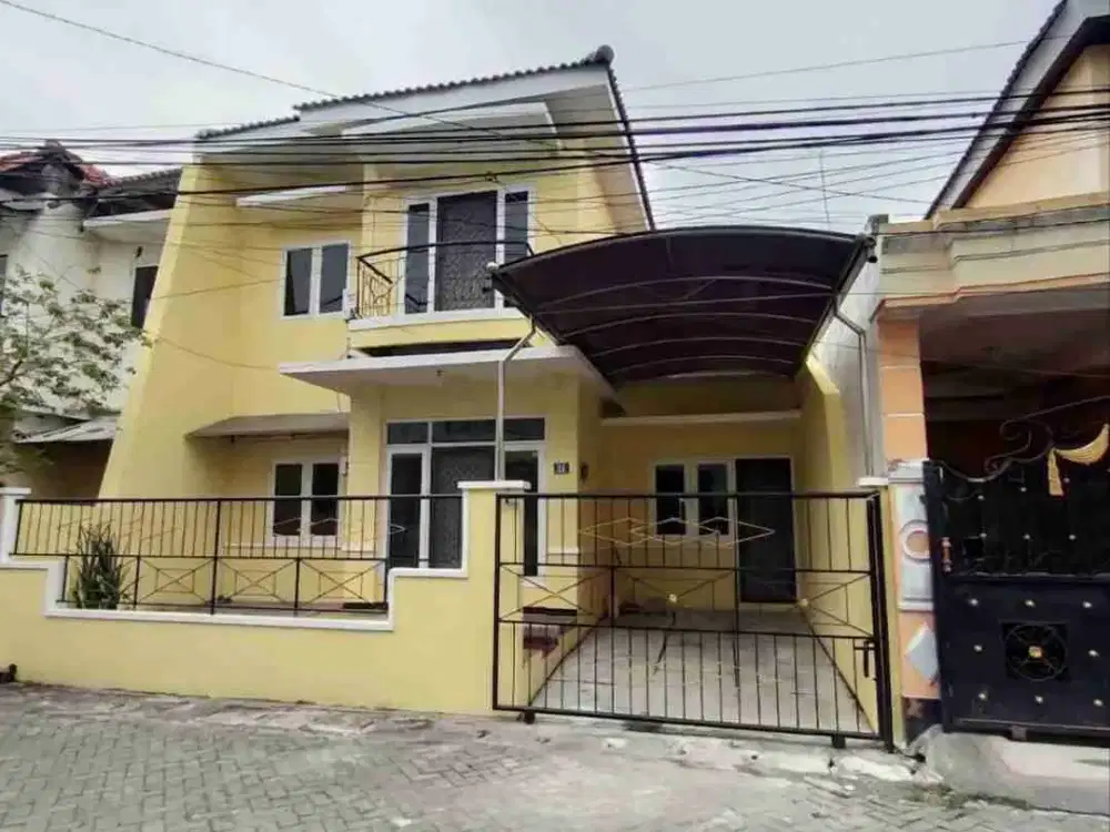 DISEWAKAN RUMAH MINIMALIS 2 LANTAI DI LEBAK