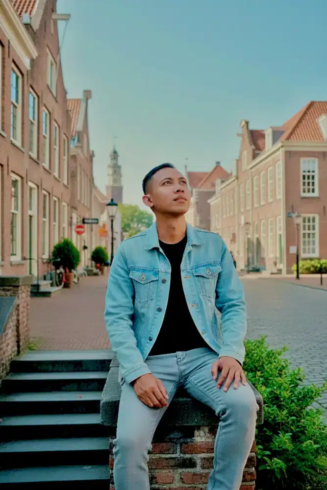 Bapak/ibu Mohon di bantu, saya sedang mencari pekerjaan