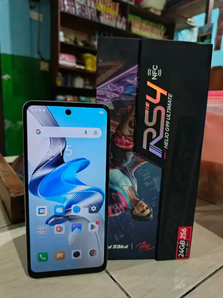 ITEL RS4 RAM 12/256GB