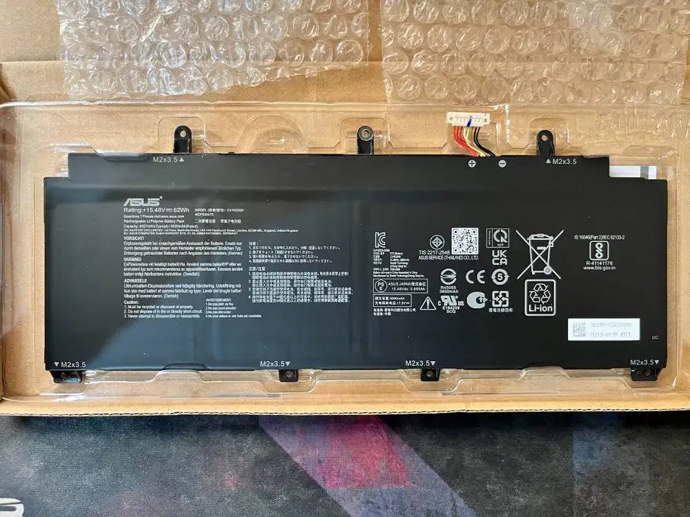 [BORONGAN 50rb] Bahan Servis IT/Kanibalan (Baterai ROG, LCD Omen, PB)