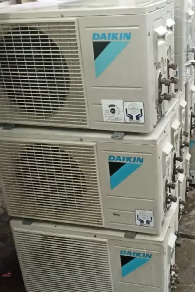 Outdoor Daikin Thailand dari 1/2pk 3/4pk n 1pk