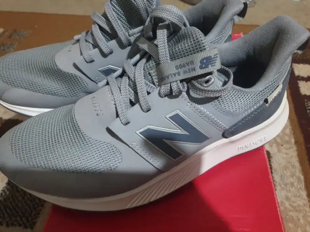 Sepatu new balance original 42 dynasoft original