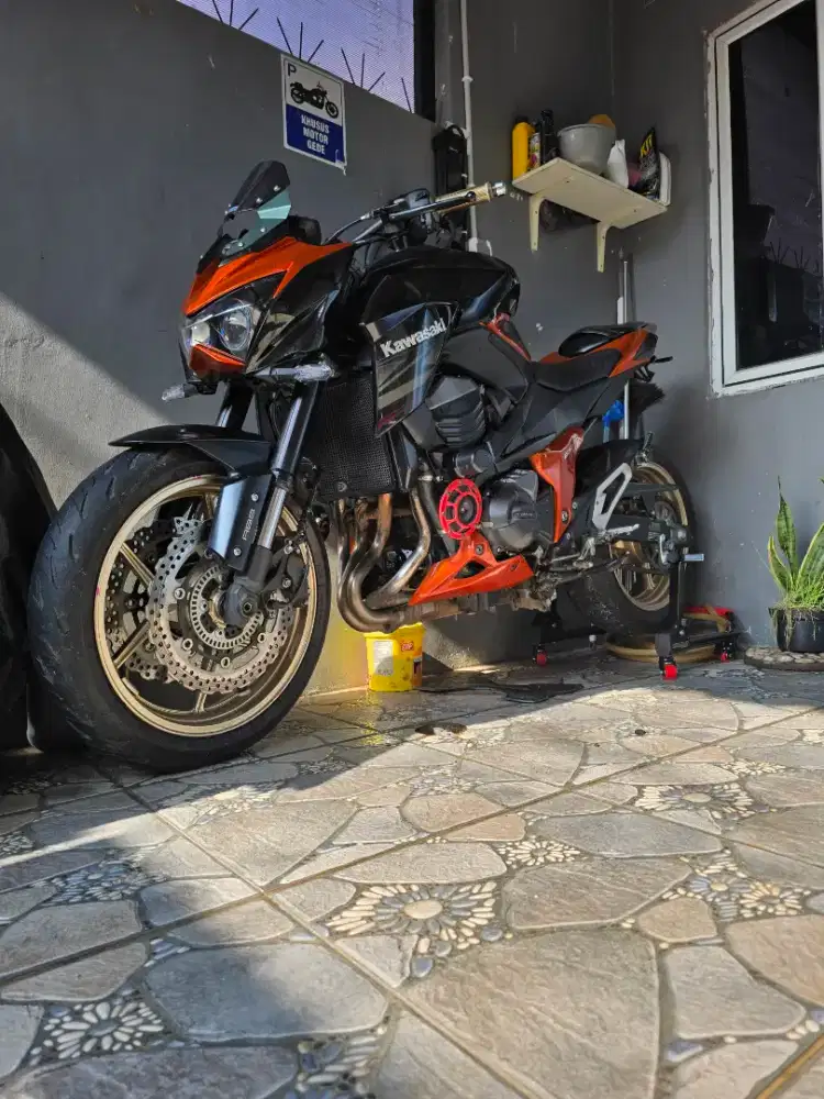 Moge Kawasaki Z800 ABS Low KM 2014 Orange Candy Plat AB Modifed