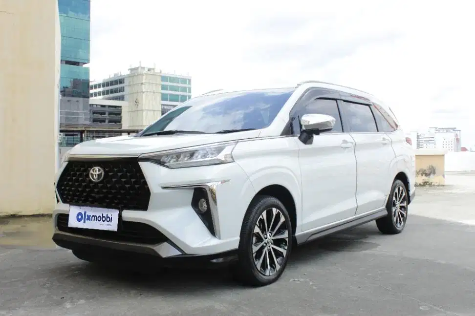 TDP 10JT, Toyota Avanza 1.5 New Veloz Q Bensin-AT Putih 2023