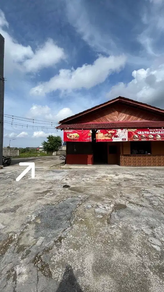 Di sewakan lahan kosong Pinggir Jalan dan Lahan UMKM