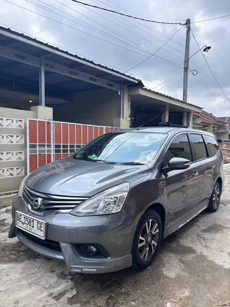 grand livina 1.5 xv matic 2018