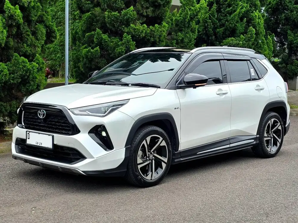 KM28rb! TOYOTA YARIS CROSS HYBRID 1.5 S TSS GR 2023