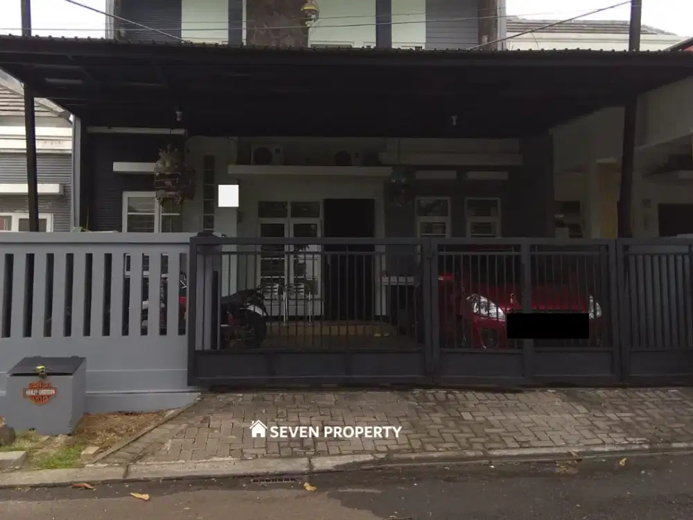 Rumah 2 lantai siap huni di Boulevar Cibubur Country . Cikeas