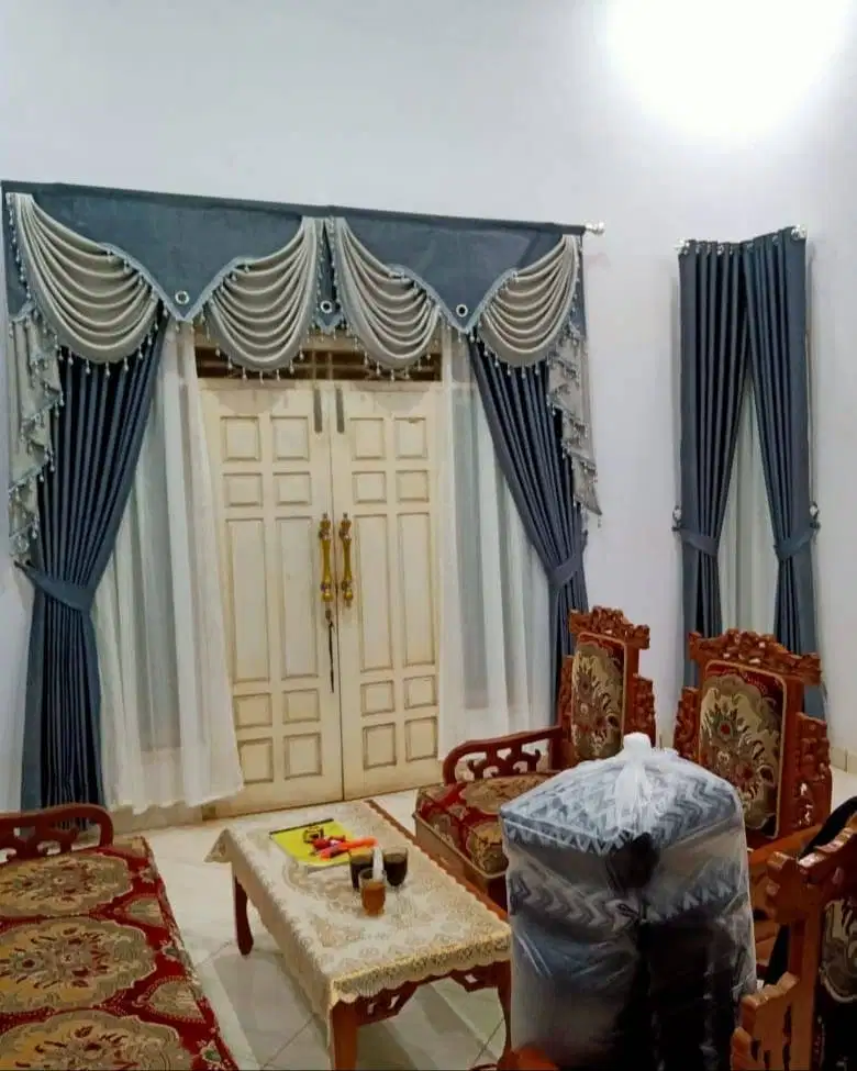 Menjual Tirai Gorden Jendela Gordyn Mewah Hordeng Terbaru Murah