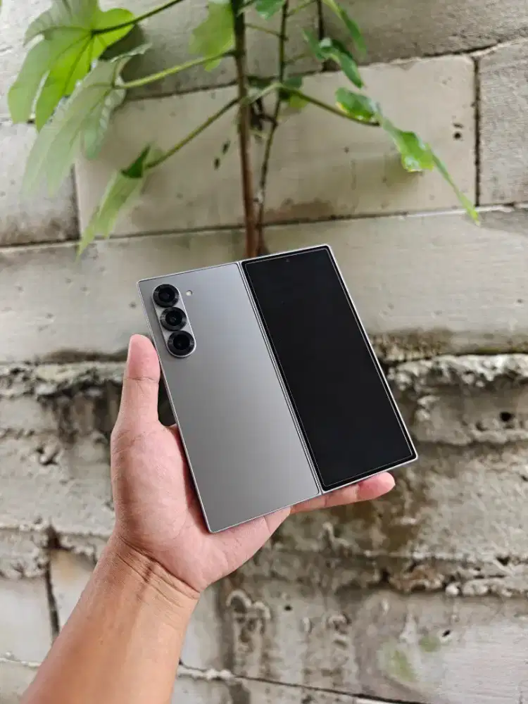 Samsumg z fold 6 silver 512gb fullset mulus