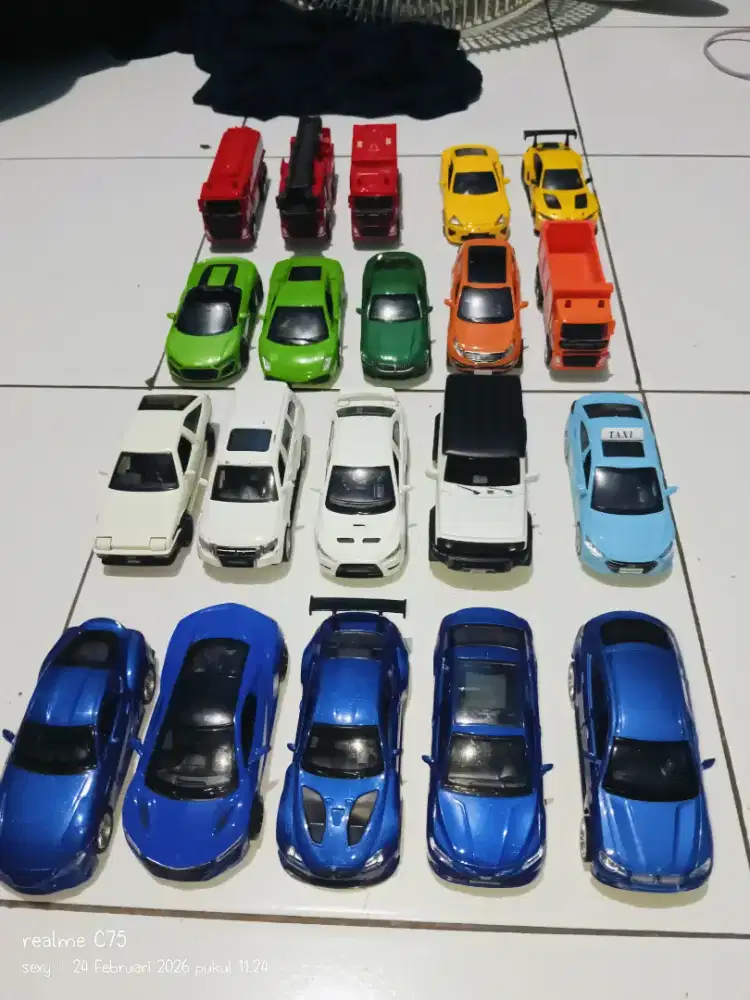 PL 95% like New DIECAST