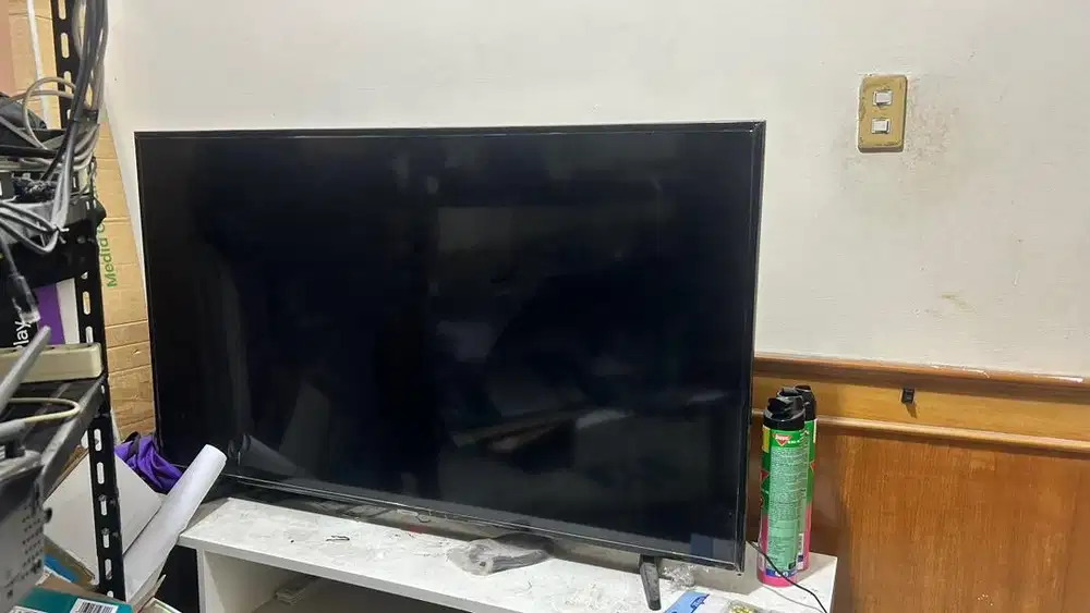 SAMSUNG 55 Inch UHD 4K Smart TV NU7090 Series 7 (UA55NU7090) (Second)