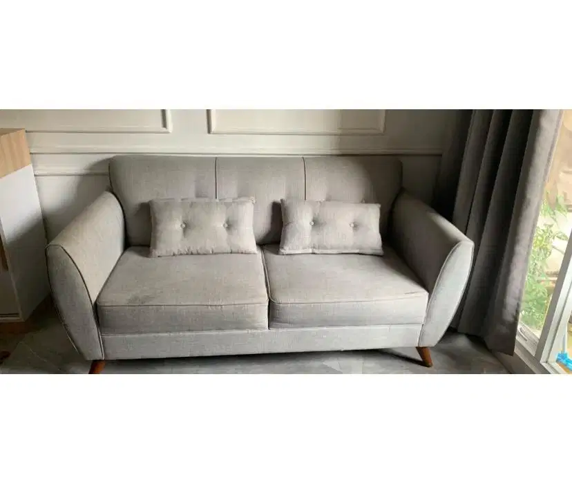 Sofa 2 sieter (bekas kondisi masih baik)