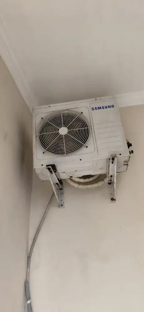 Dijual AC bekas 1/2 PK merk Samsung