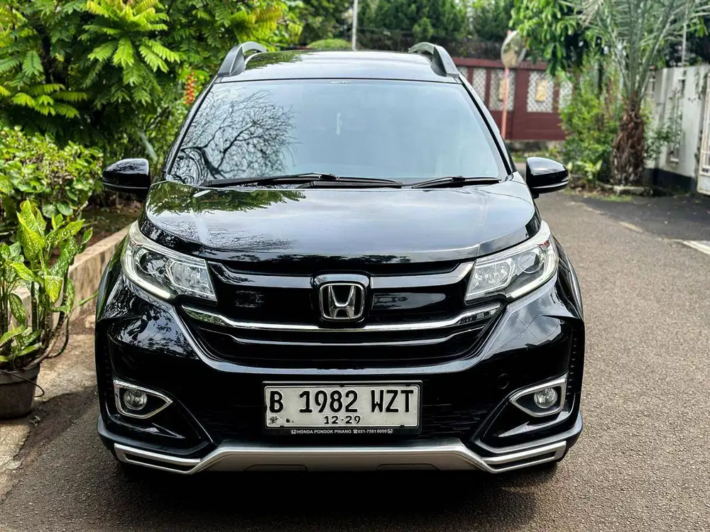 BRV E Prestige Cvt 2019 Hitam DP 8jt Cash Atau Kredit Terbaik SeOLX!