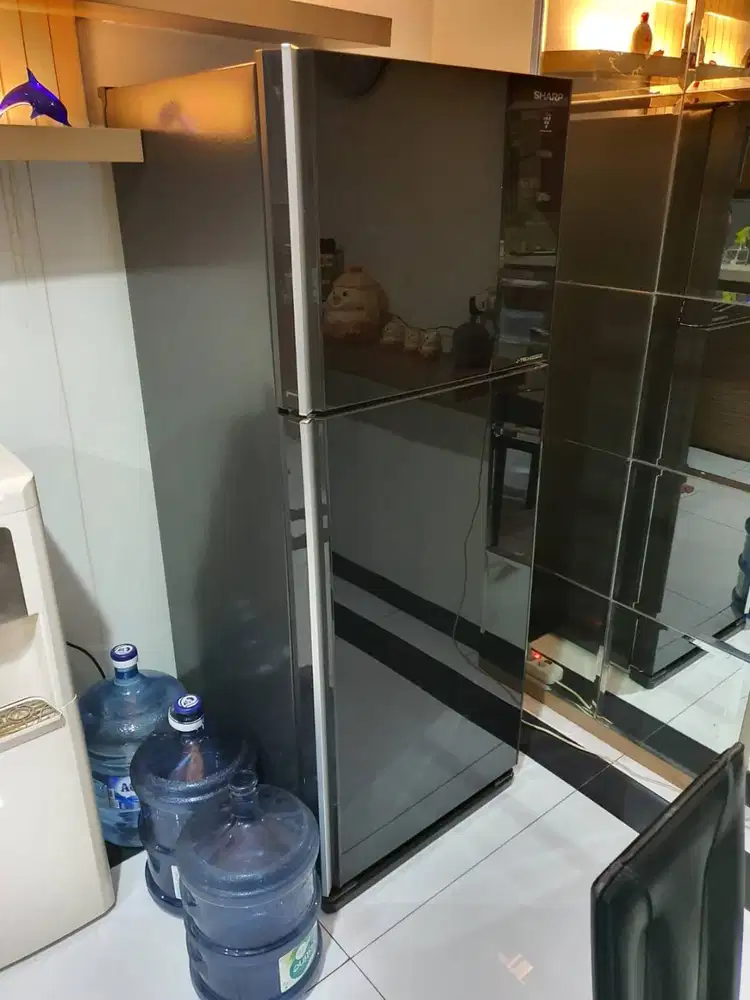 KULKAS MERK SHARP 2 PINTU