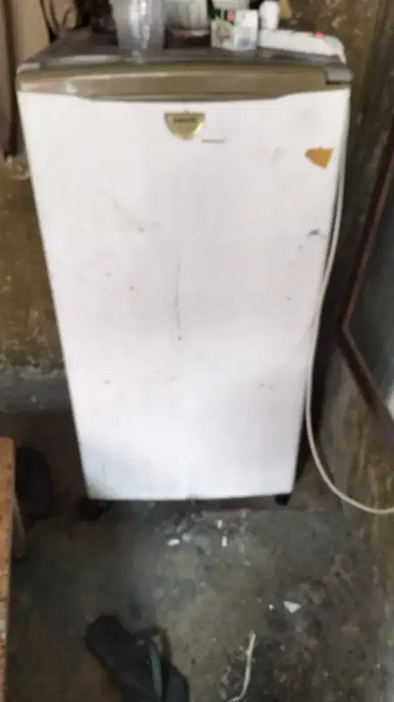 Kulkas 1 pintu murah