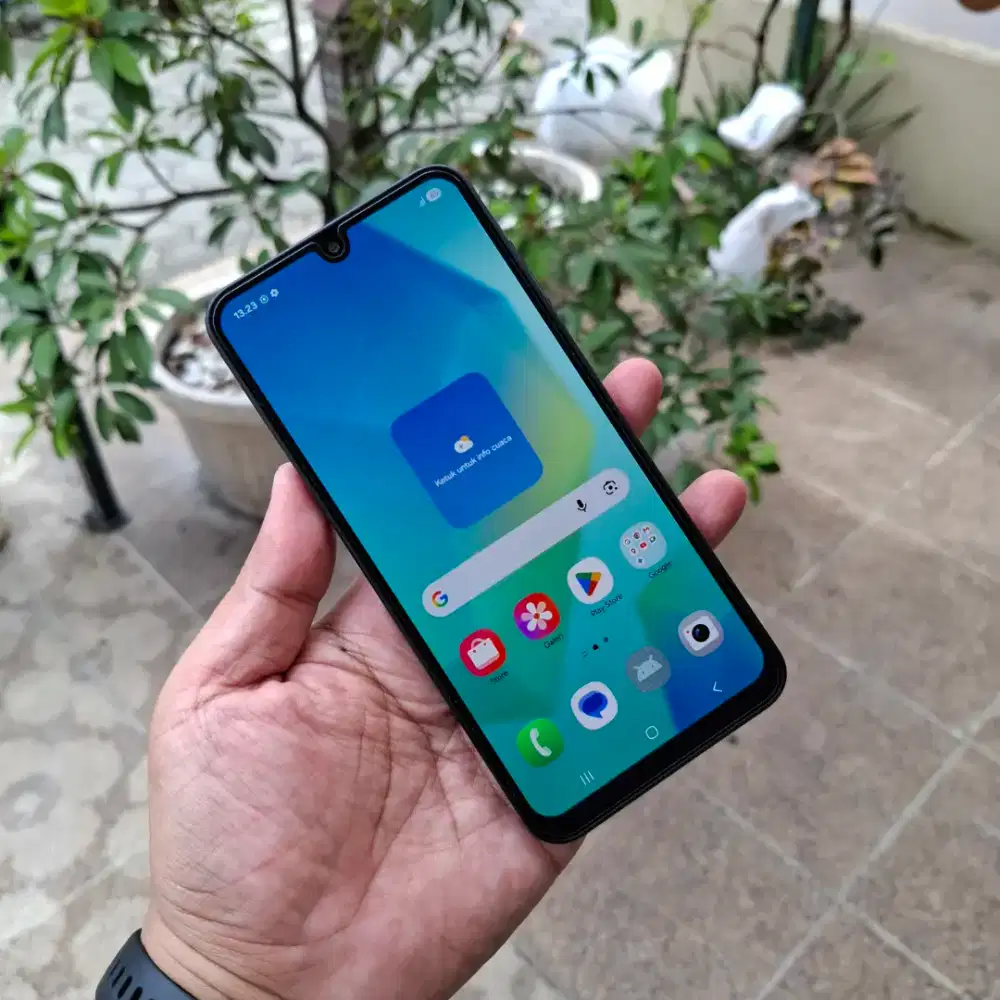 Samsung A16 8/128GB masih garansi resmi sein