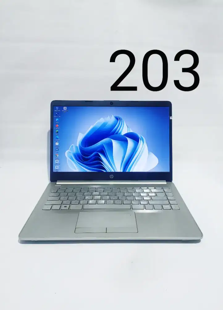 HP 14s-dk0073AU  AMD A4-9125, Radeon R3 DDR 4GB SSD 256GB 14  3 jam