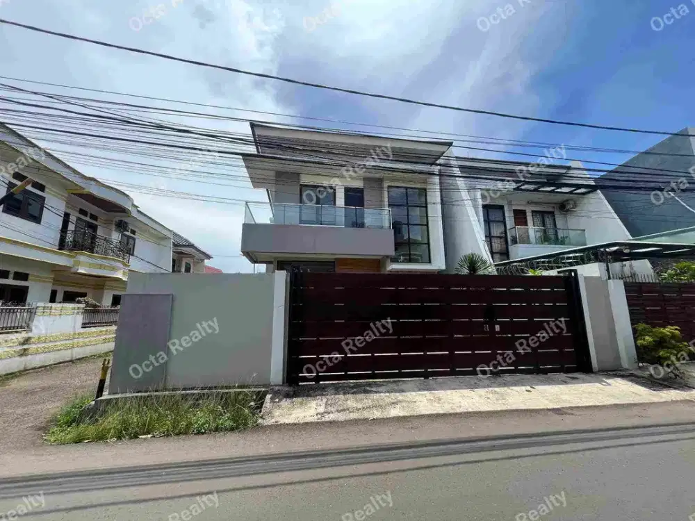 Di Jual Rumah Baru Hook 2 Lantai Asri Nyaman dan Strategis di PTB Duren Sawit Jakarta Timur