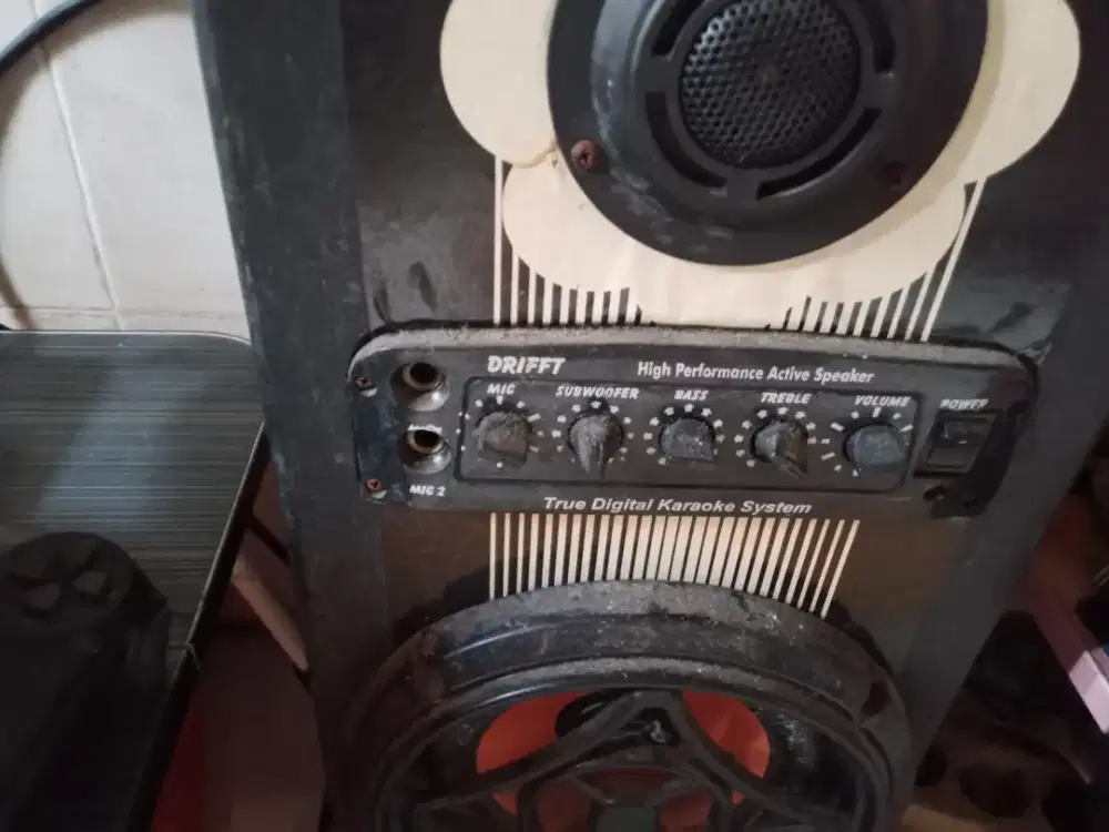 Speaker aktif blutut mega bass