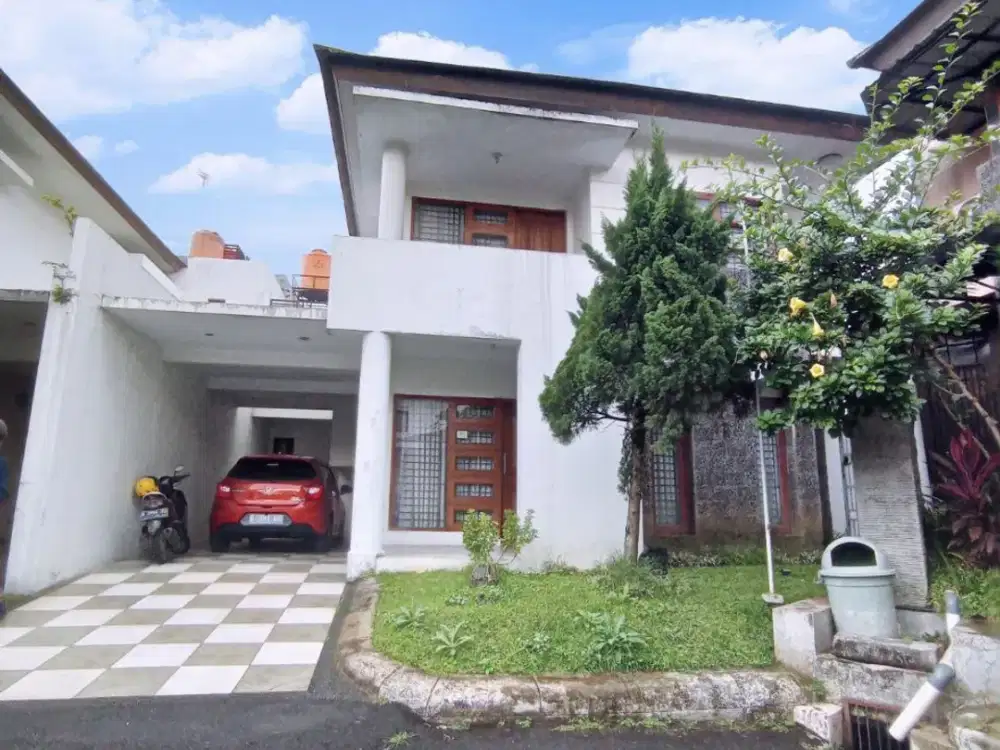 CIGADUNG DALAM KOMPLEK - RUMAH ASRI 2 LANTAI DEKAT BORMA CIKUTRA