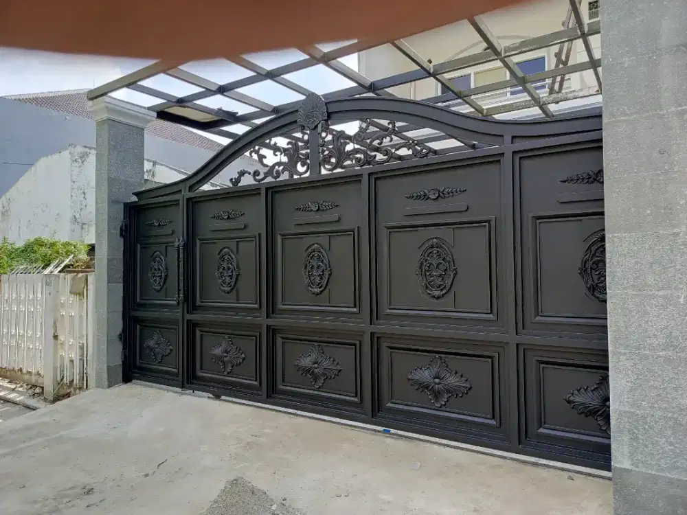 Pintu gerbang klasik tenpa