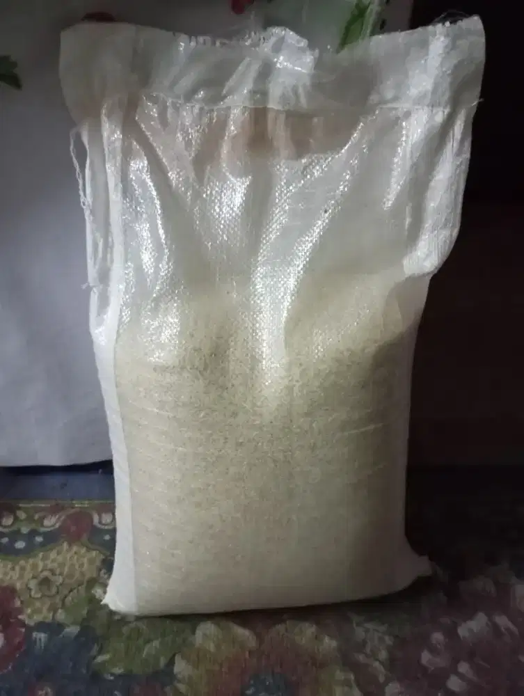 dijual beras 10kilo