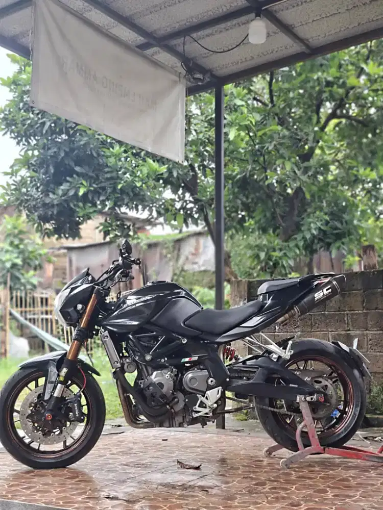 BN 600 REM FULL BREMBO