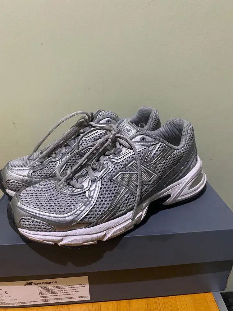 Sepatu NB 740 Silver (Nego)