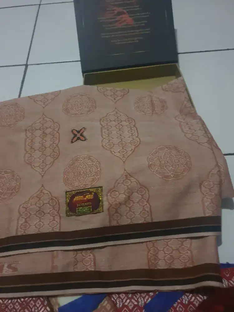 Sarung atlas jacguard