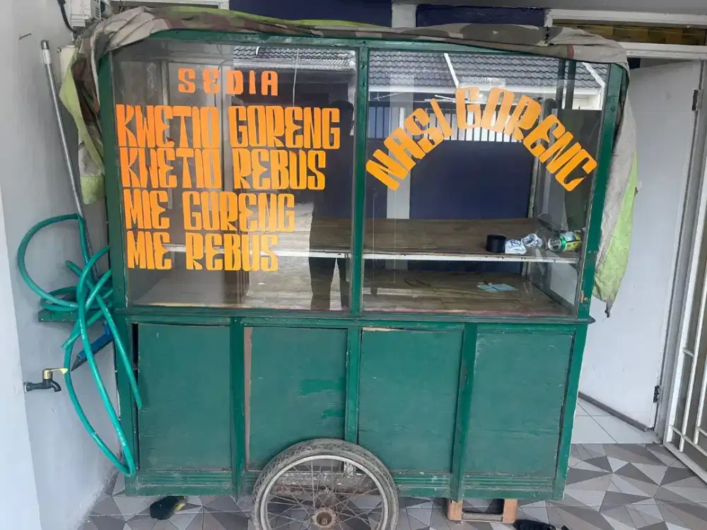 Gerobak nasi goreng