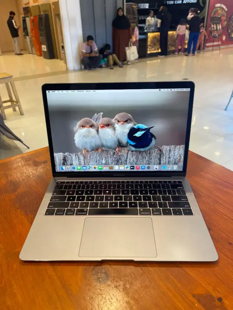 Macbook Air Retina 13 inch 2019, grey