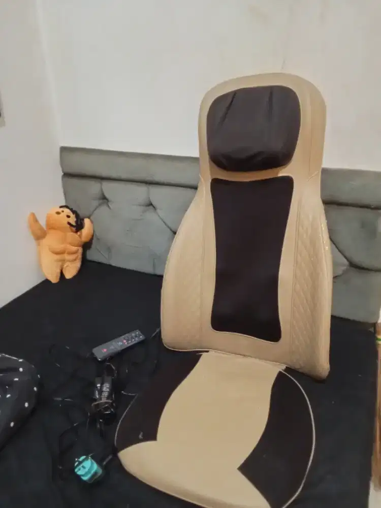 Kursi pijat ogawa estilo prime Plus