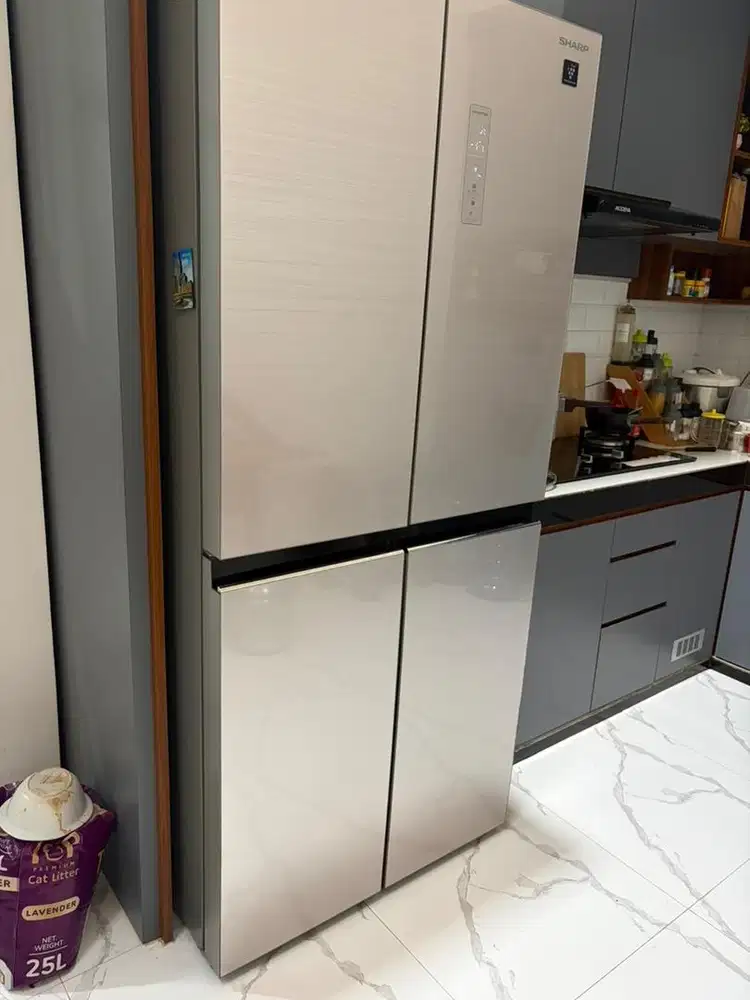 Kulkas sharp side by side