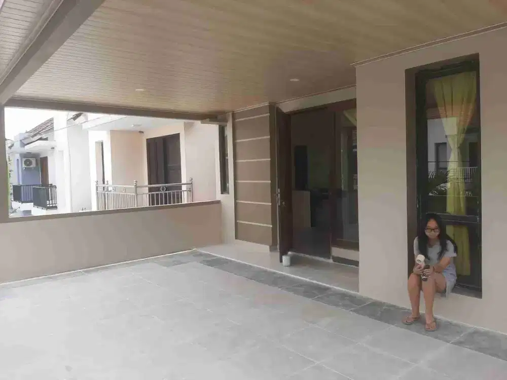Disewakan rumah full renovasi Cluster Harmoni Harapan Indah Bekasi