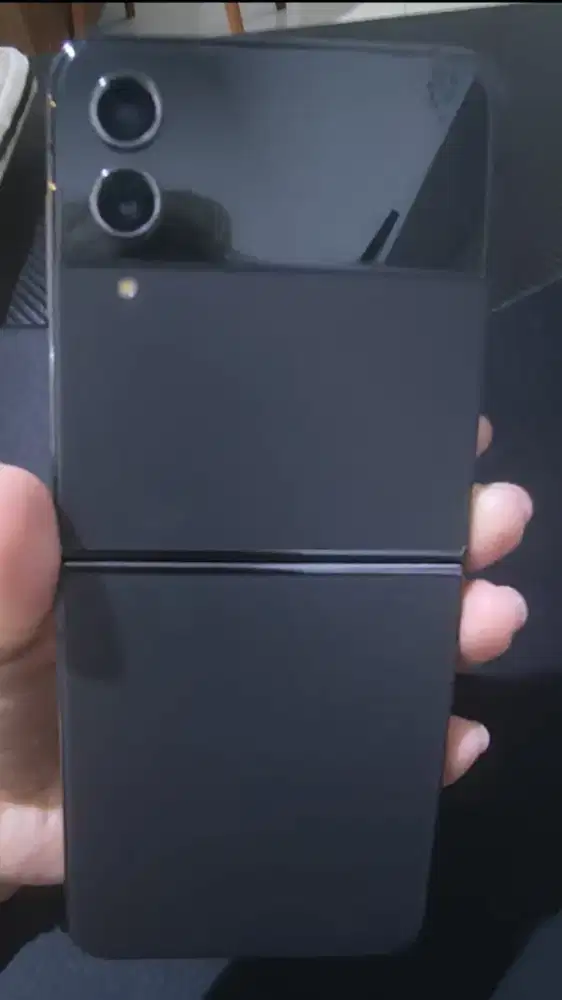 Samsung galaxy Z Flip 4 Ram 8 / Rom 256GB