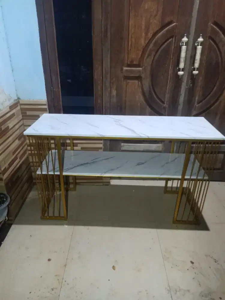 Meja konsul/meja serbaguna