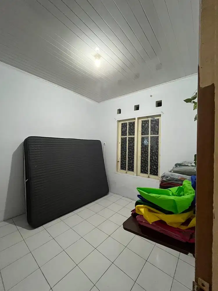 Rumah Disewakan Tahunan