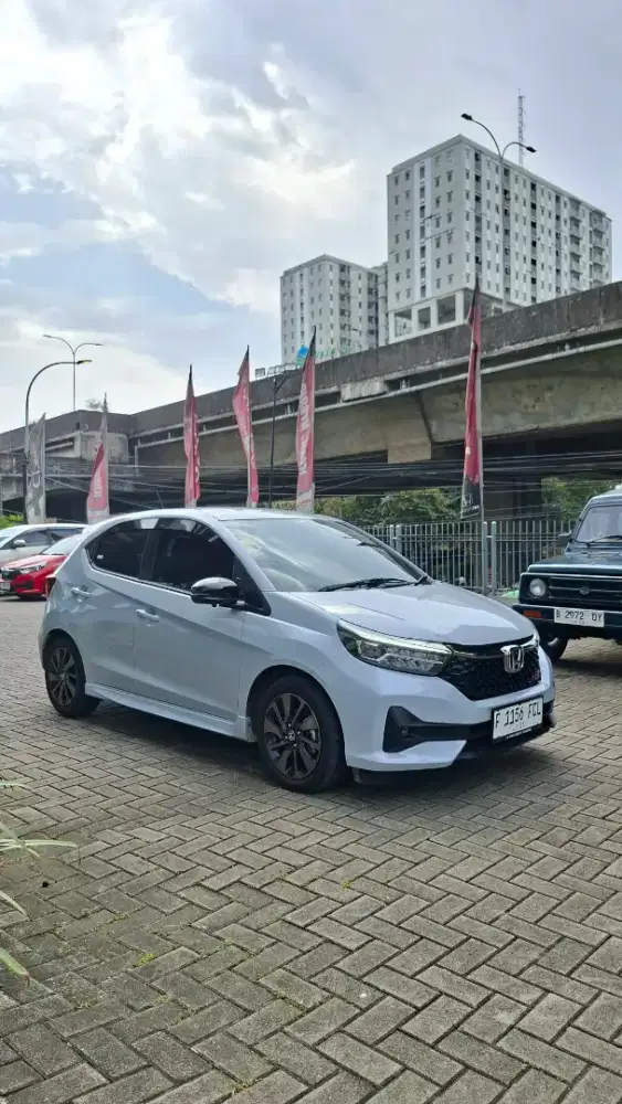 Brio RS CVT 2026 km 2.500 Bogor