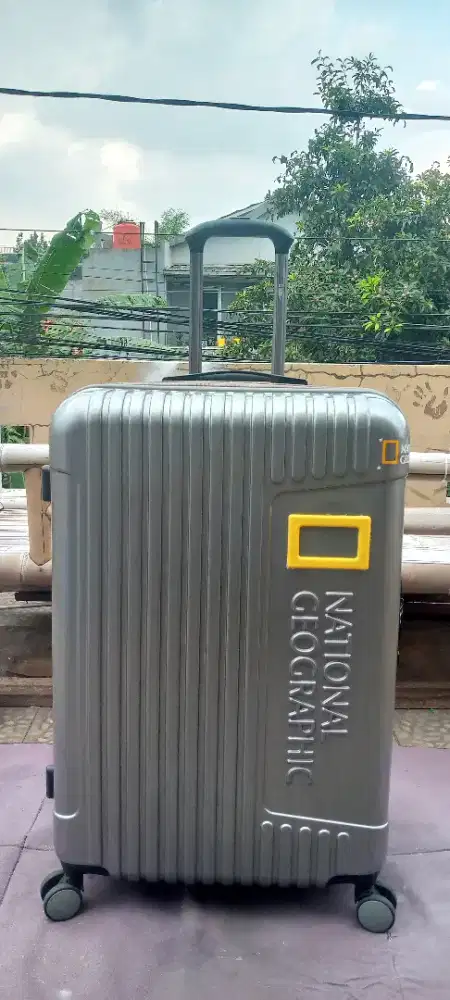 NASIONAL GEOGRAFIC size 30 inch