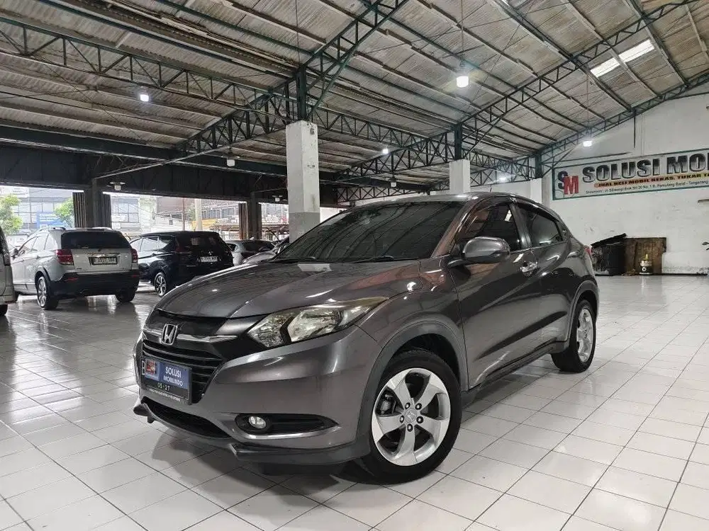 ( Km 68 Rb ) Honda HRV E CVT 1.5 Bensin AT 2017 Dark grey