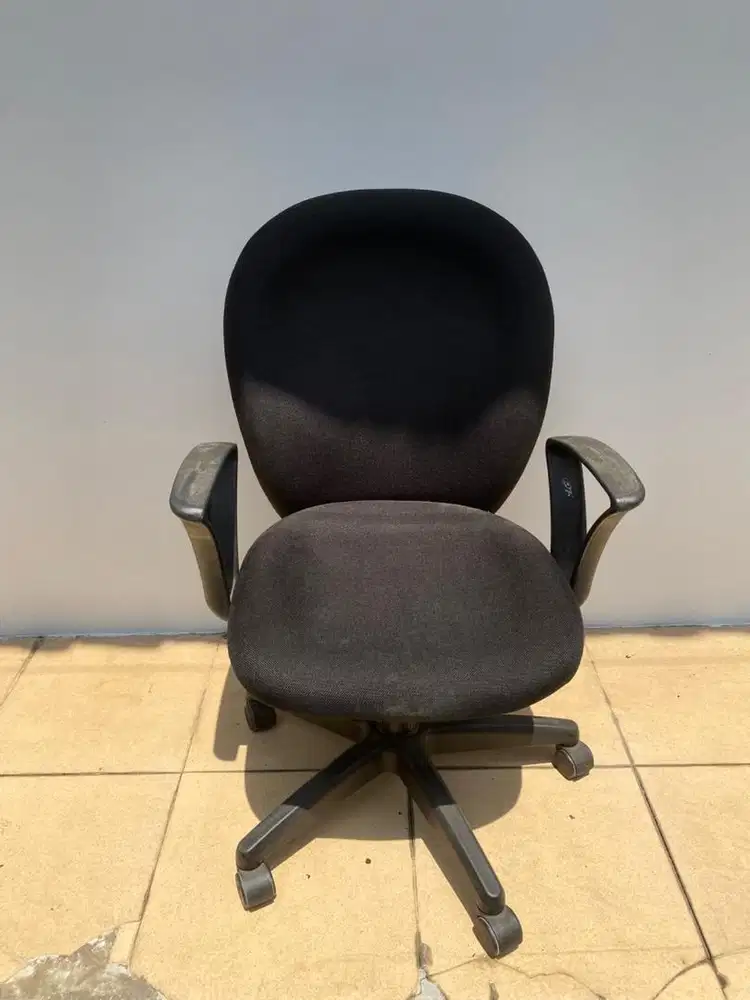 Kursi Kantor Siap Pakai Kerja