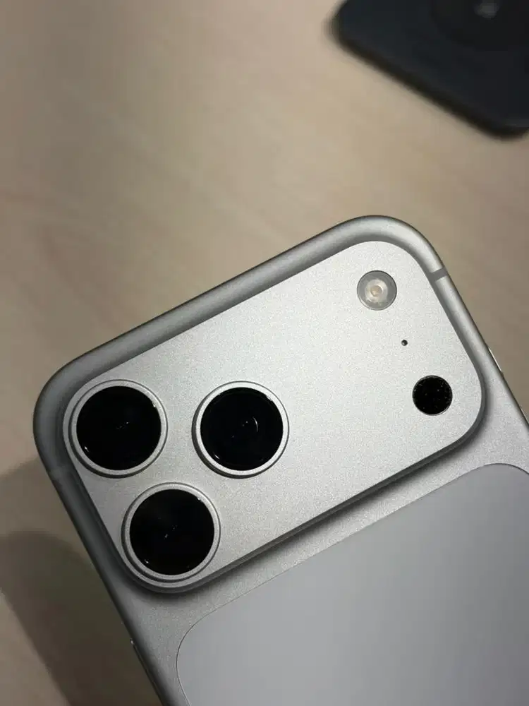 iPhone 17 Pro Max 256GB Silver